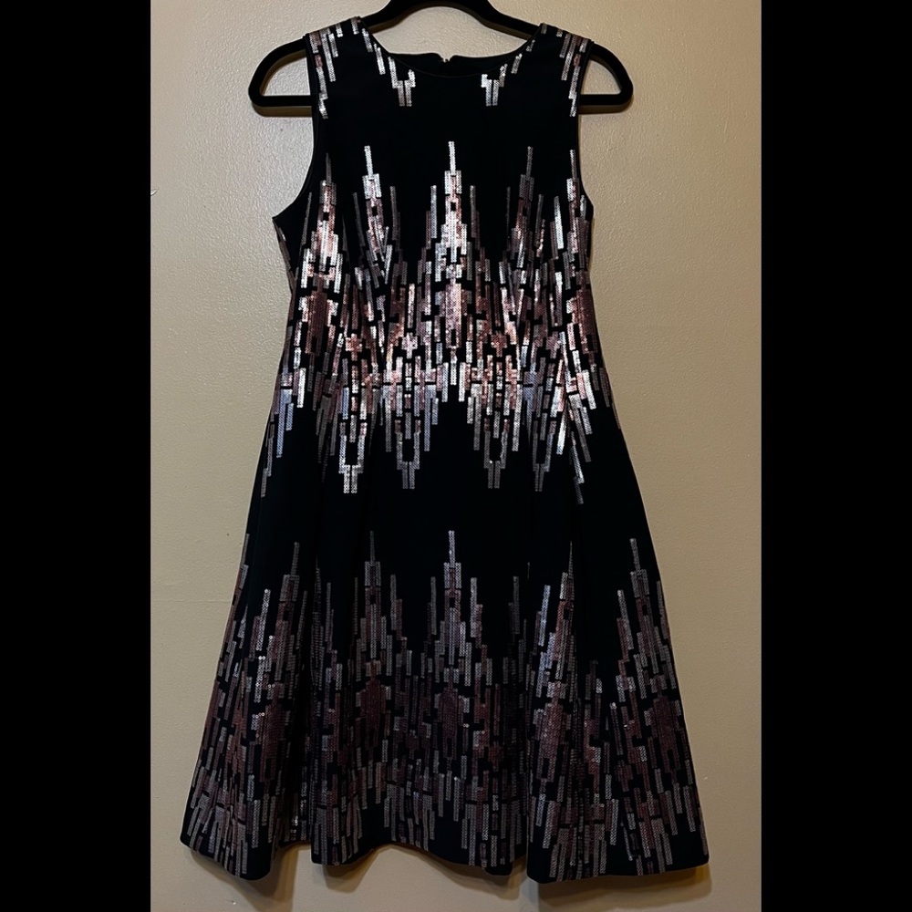 Gently Used Vince Camuto Fit and Flare Sleeveless Dress